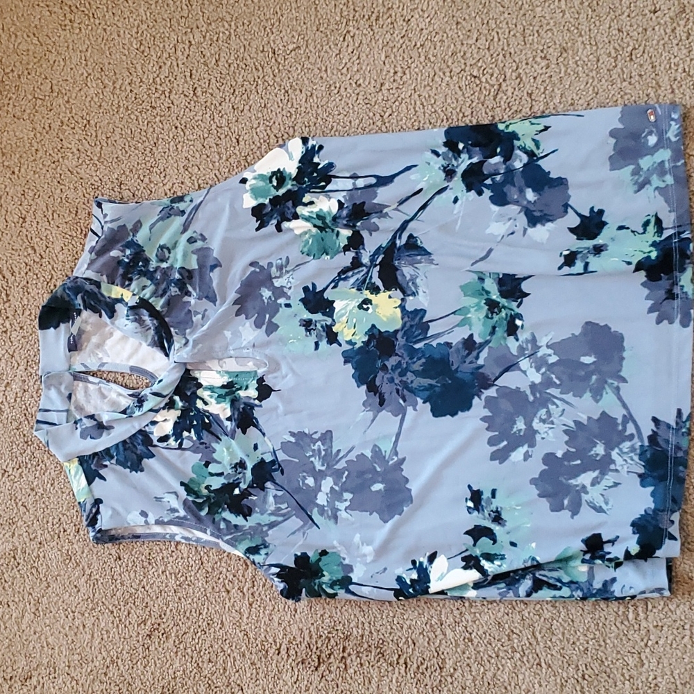 Blouse/shirt